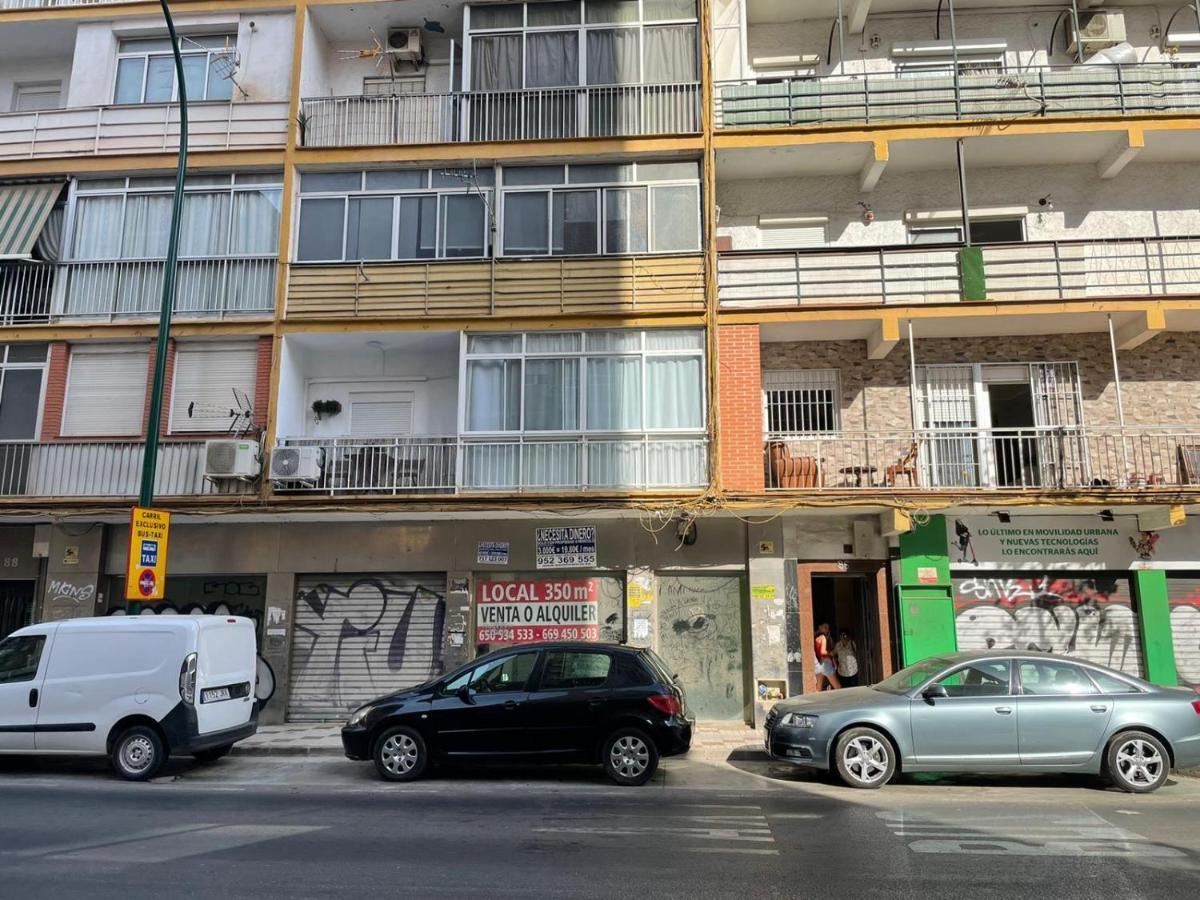 Apartamento Centro Playa Estacion De Tren Малага Екстериор снимка