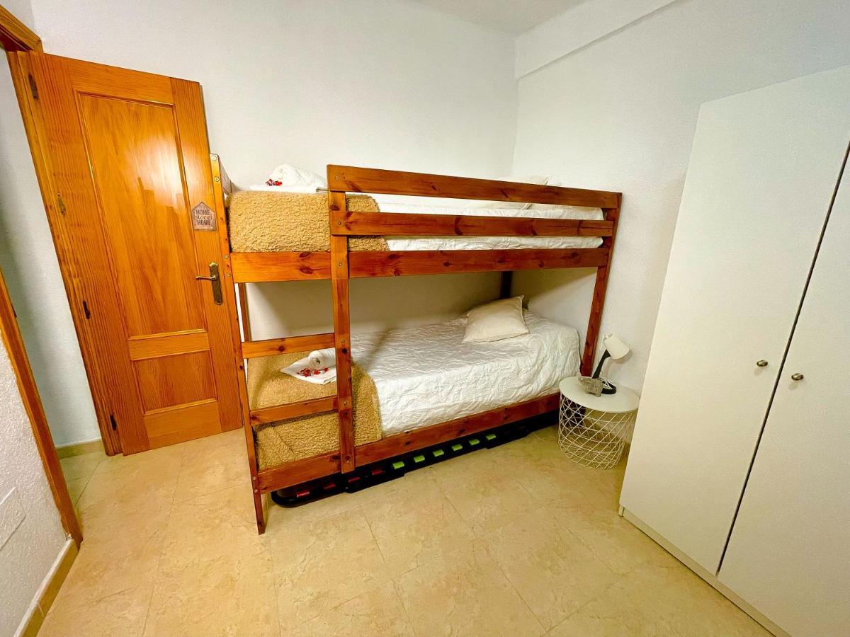 Apartamento Centro Playa Estacion De Tren Малага Екстериор снимка