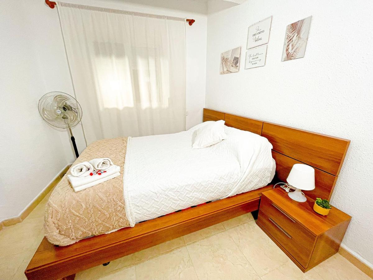 Apartamento Centro Playa Estacion De Tren Малага Екстериор снимка