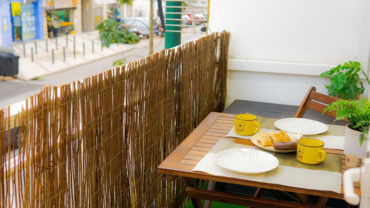 Apartamento Centro Playa Estacion De Tren Малага Екстериор снимка