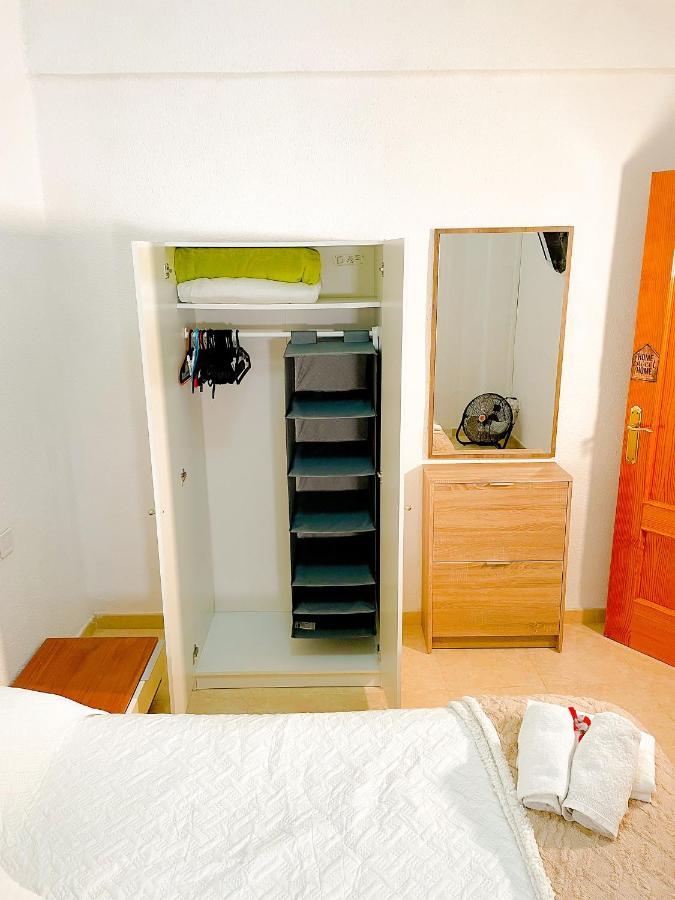 Apartamento Centro Playa Estacion De Tren Малага Екстериор снимка